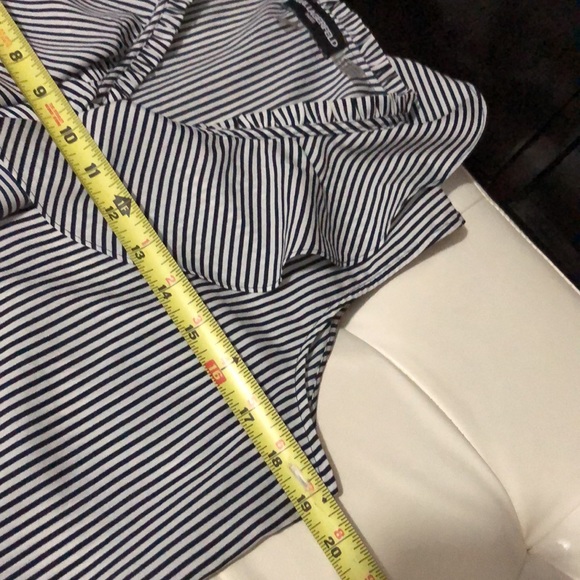 Karl Lagerfeld Paris Sleeveless Blouse-Sz M-Navy & White-EUC - Picture 13 of 16